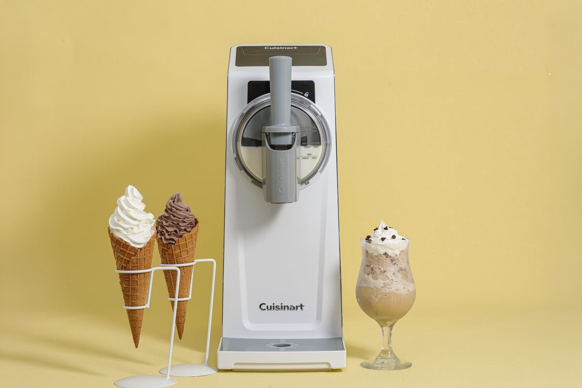 ソフトクリームを楽しむ